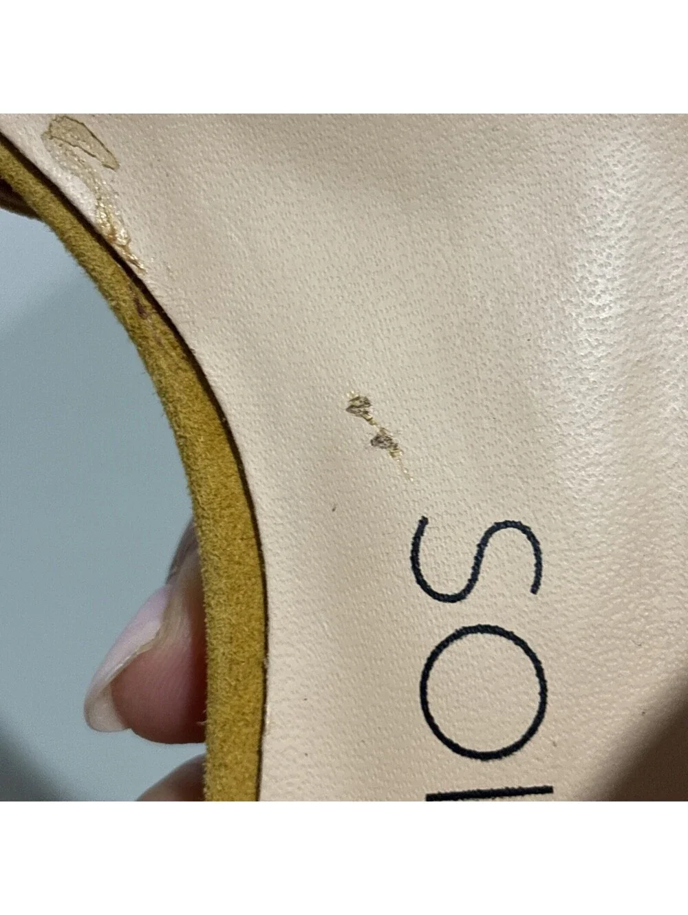 Woman’s Yellow Sole Society Cassia Suede Heels Pointed Toe Size 7